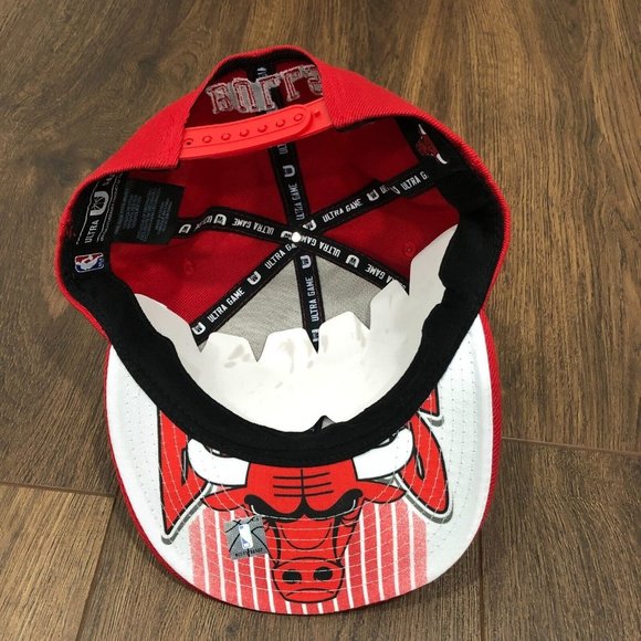 Ultra Game Official NBA Chicago Bulls Embroidered OSFM Adjustable Basketball - Picture 6 of 11